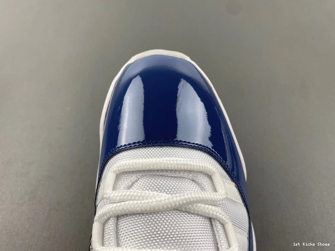 1st Kicks (2024) Jordan Low Retro FV5104-104 Navy 11 Midnight 0806